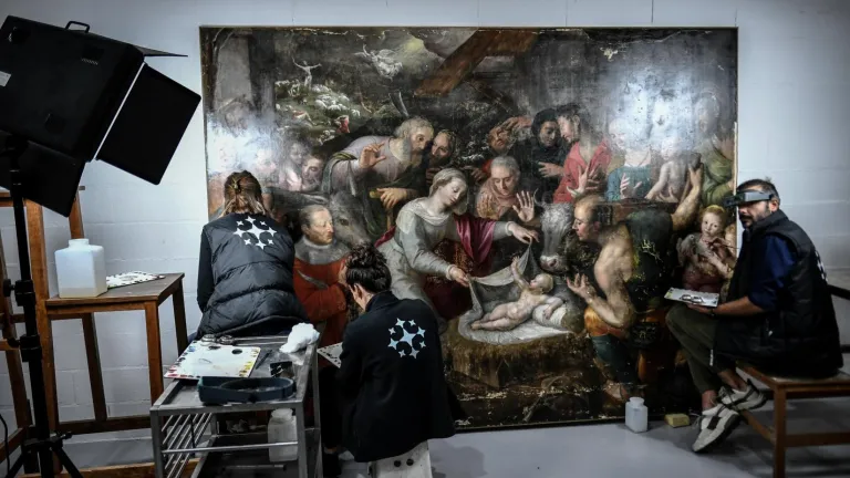 Restauración cuadros de Notre-Dame de París