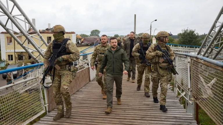 Guerra en Ucrania | Ucranianos reconquistan Járkov: Balaklia, Kupiansk e Izium