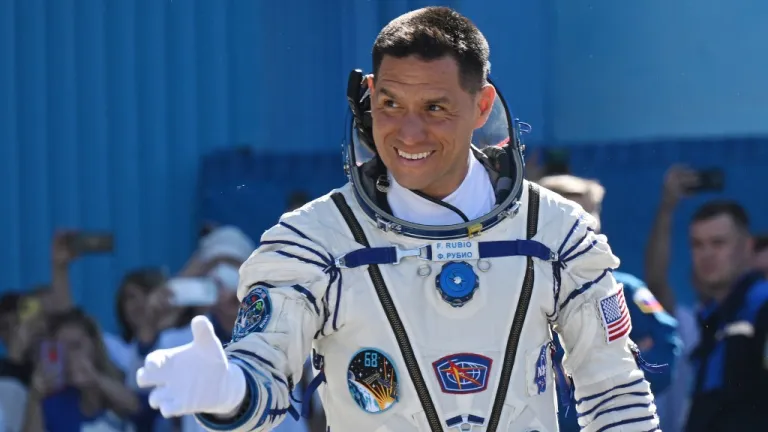 Frank Rubio, asatronauta atrapado en el espacio | NASA