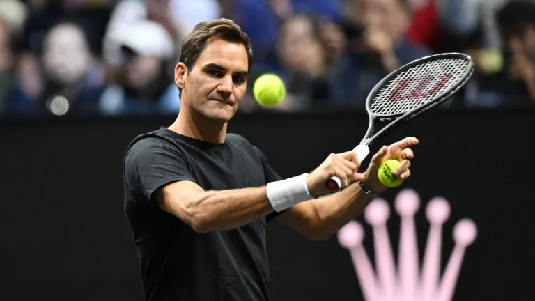 Pete Sampras rinde tributo a Roger Federer