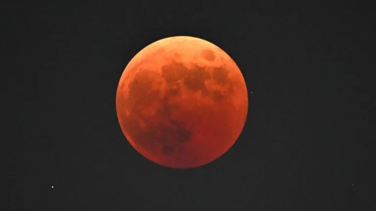 Eclipse de 'Luna de sangre' 2022 | Fotos