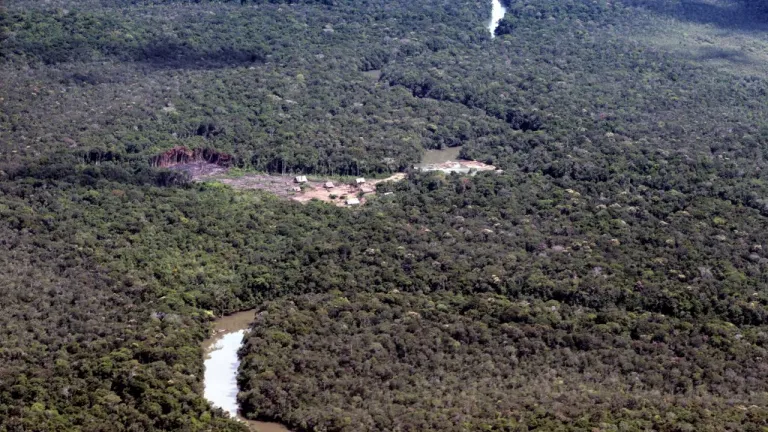 Amazonía: la tierra perdida