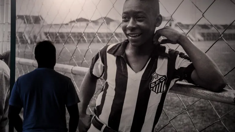 Pelé: en Sao Paulo hay admiración por el astro hospitalizado
