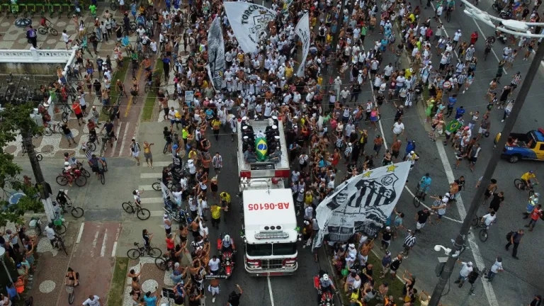 Pelé funeral | 'O Rei' fue sepultado en Santos 