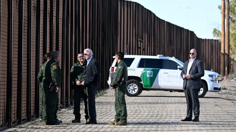 Joe Biden visita la frontera con México
