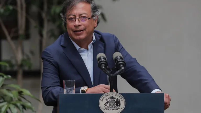 Presidente Petro responde a las críticas de Alejandro Gimmattei