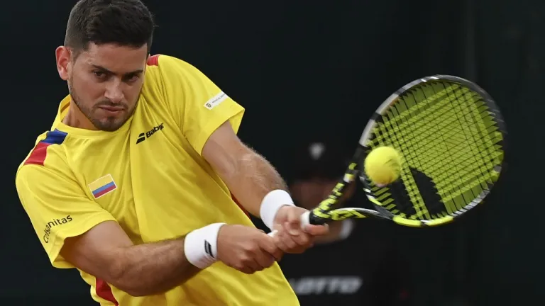 Nicolás Mejía consigue un punto de oro frente a Gran Bretaña en la Copa Davis