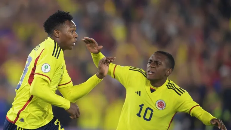 Colombia goleó 3 - 0 a Paraguay en el Sudamericano Sub-20