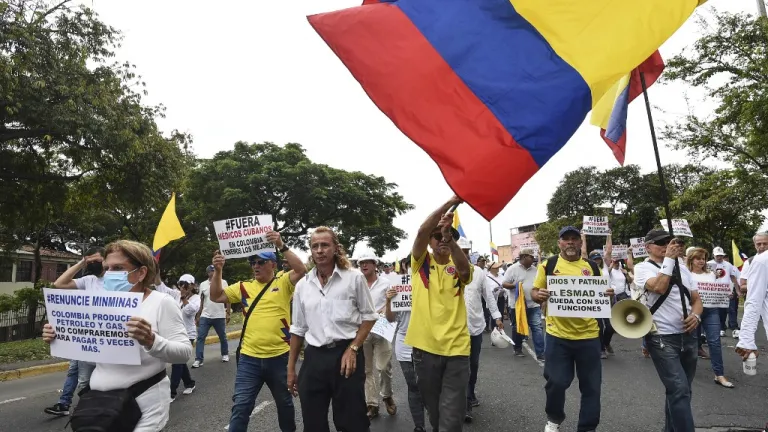 Marchas en contra las reformas del Gobierno Petro | 15 de febrero