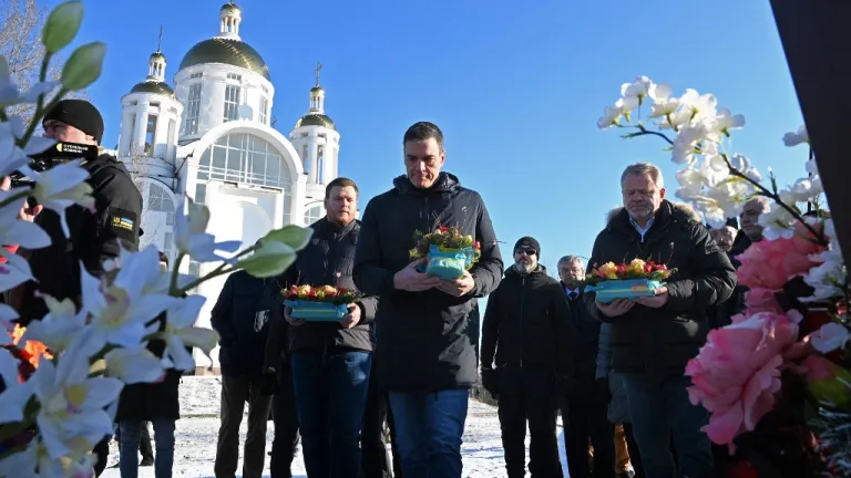Pedro Sánchez visita Kiev un día antes del primer aniversario de la guerra