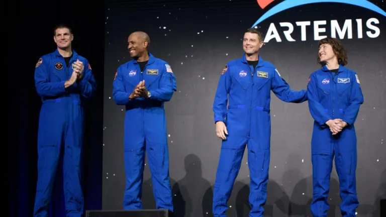 Astronautas en viaje tripulado a la Luna: quiénes son | Nasa