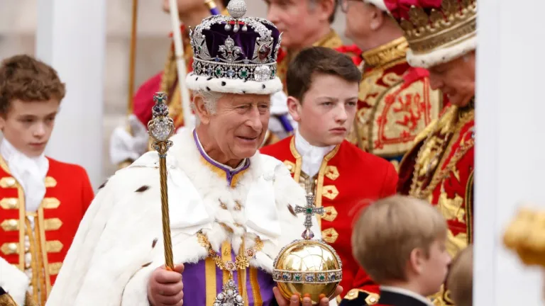 Coronación de Carlos III en Londres: fotos y detalles
