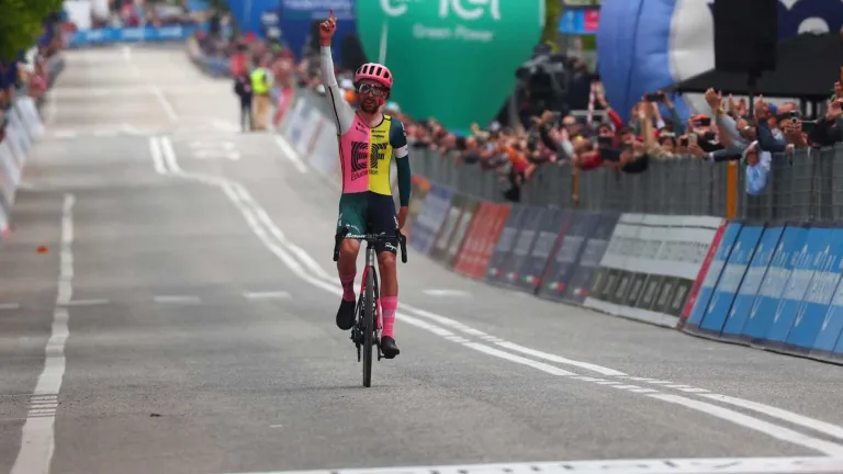 Giro de Italia 2023: Ben Healy, ganador etapa 8
