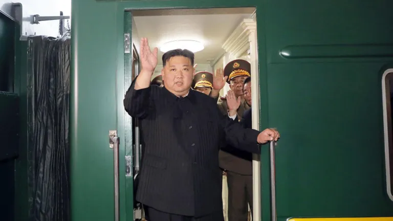Kim Jong Un, líder de Corea del Norte, llega a Rusia. ¿Cuál es el motivo de la visita?