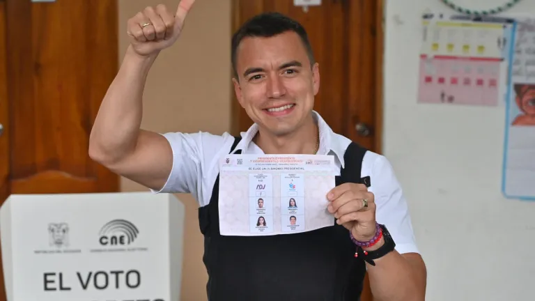 ¿Quién es el nuevo presidente de Ecuador?
