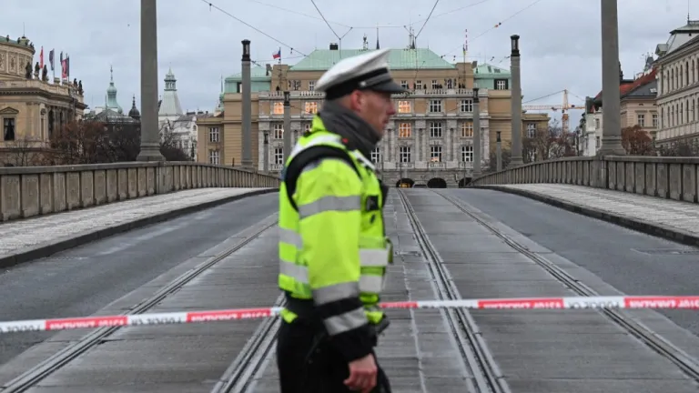 Tiroteo en universidad de Praga: muertos, heridos y cifras oficiales 