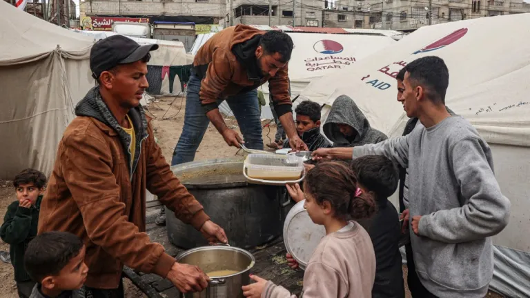 Franja de Gaza: cómo llega la ayuda humanitaria