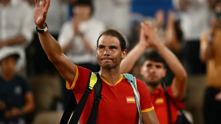 Latinoamérica suma primeros oros en los Juegos, las estrellas cumplen en natación y Nadal se despide