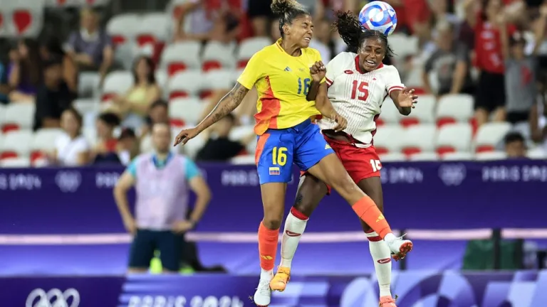 La Selección Colombia Femenina cayó ante Canadá pero se clasificó a cuartos de final en París 2024