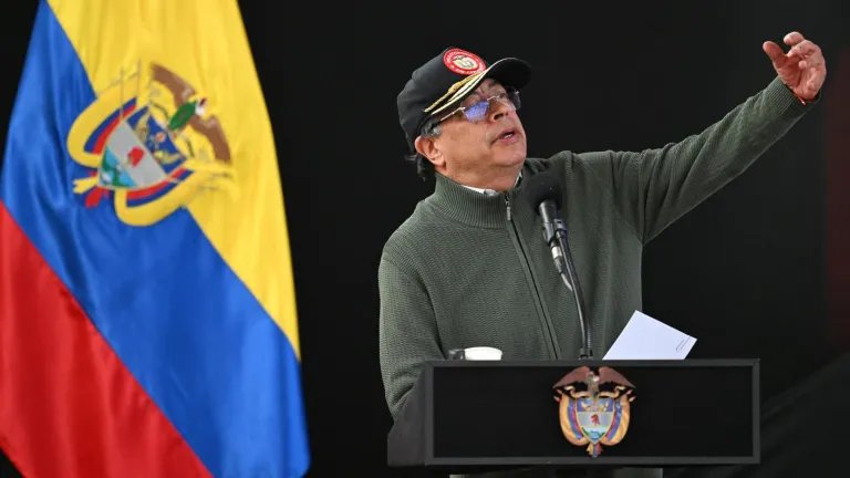 Emergencia económica: brote de fiebre amarilla 