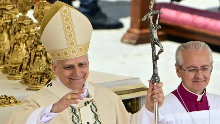 León XIV: inicio de su pontificado