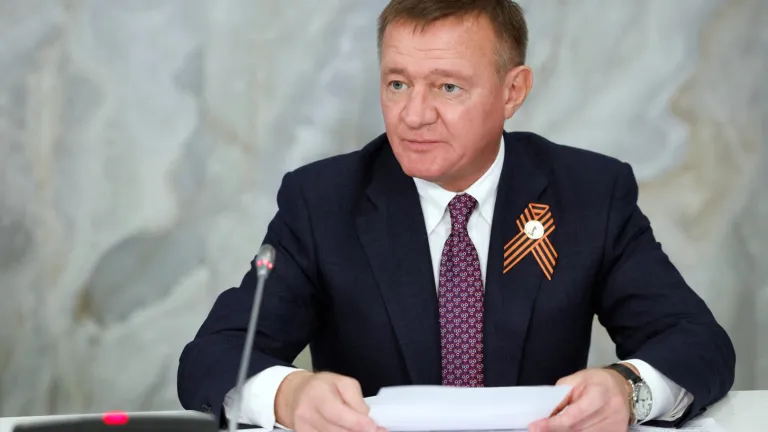 Exministro ruso se suicidó horas después de que su despido por parte de Putin
