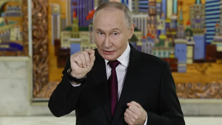 Vladimir Putin dijo que Rusia está lista para la guerra si Europa así lo quiere