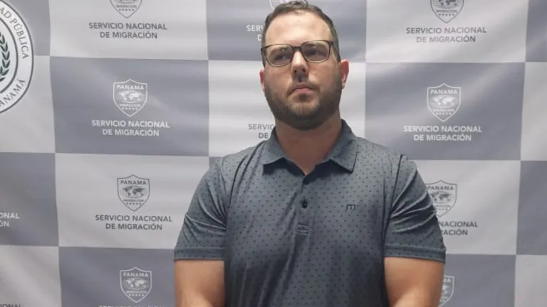 John Poulos: por qué aplazaron su audiencia 