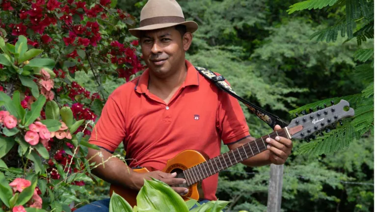 Diego, el campesino que sueña con ser músico | Jordán Sube – RTVCPlay