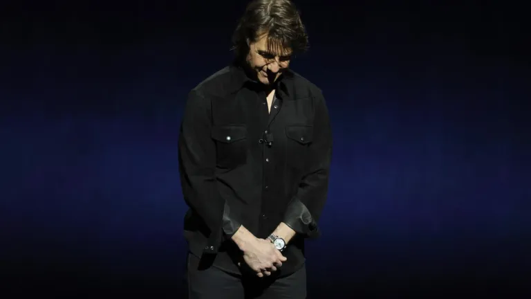 Tom Cruise homenajeó a Val Kilmer