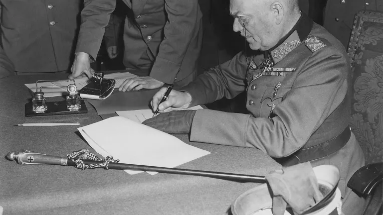 ¿Cuándo y cómo terminó la Segunda Guerra Mundial?