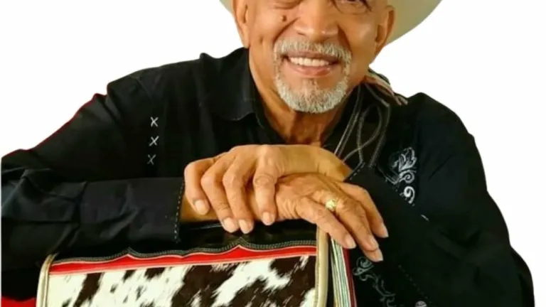 Mario Tierra: biografía, canciones, trayectoria