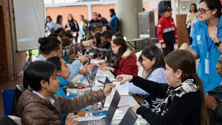Trabajo en Bogotá | Feria de empleo ofrece 3000 mil puestos: requisitos y fecha