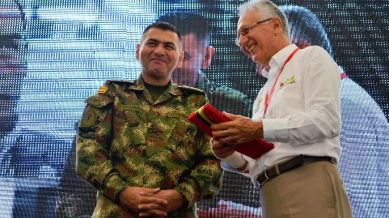 Brigadier General John Jairo Rojas Gómez, excomandante del Ejército en el Cauca, investigado por corrupción, narcotráfico y acoso sexual