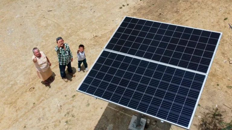 Colombia busca alianzas financieras para acelerar la transición energética