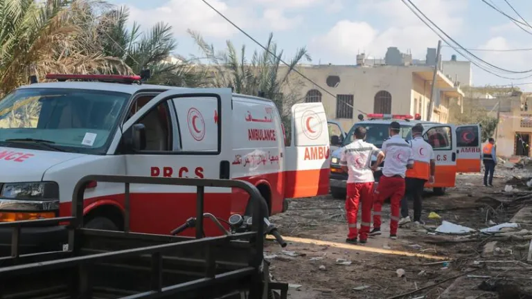 32 trabajadores humanitarios de la Media Luna Roja Palestina han sido asesinados desde octubre de 2023