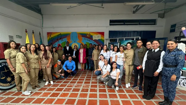 Cárceles de mujeres en Colombia 