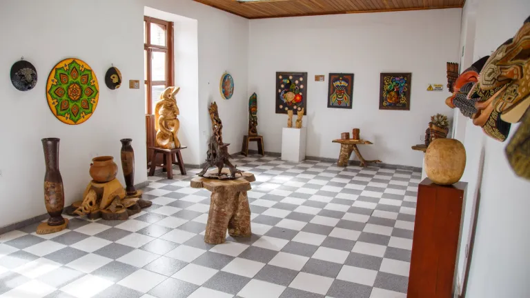Museo étnico de Los Andes: ubicación, exposiciones y programación