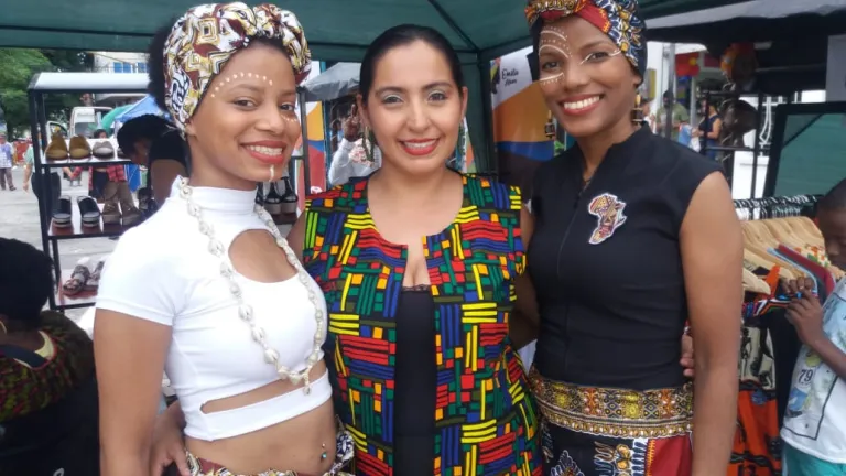 Mujeres afro que luchan por la paz