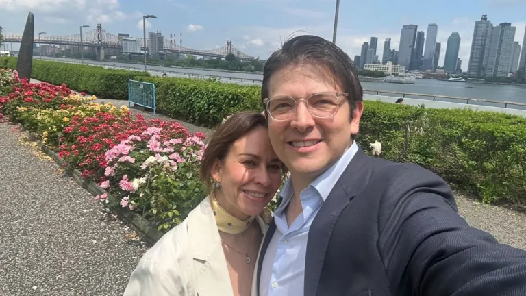 Esposa de Miguel Uribe detalla evolución senador
