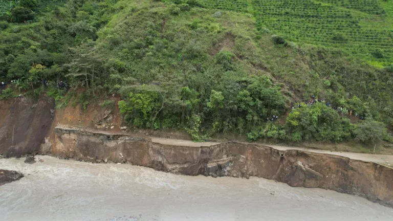 Inundaciones Páez Cauca: nuevos puentes y reconstrucción de vías tras desastre