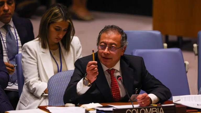 El presidente Gustavo Petro propuso medidas para cumplir los acuerdos de paz