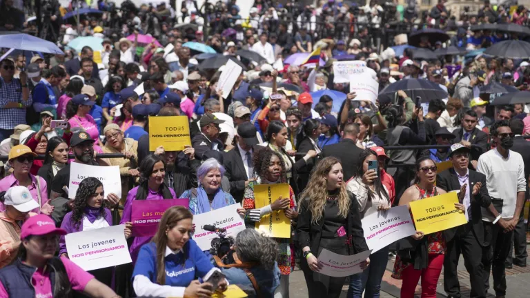 Marchas del 19 septiembre: Pacto Histórico pide defender reforma pensional