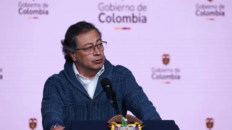 Petro propone alternativas para cubrir déficit tras hundimiento de Ley de Financiamiento