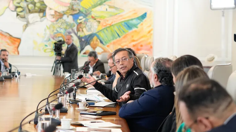 Desfinanciación en la salud: gobierno Petro