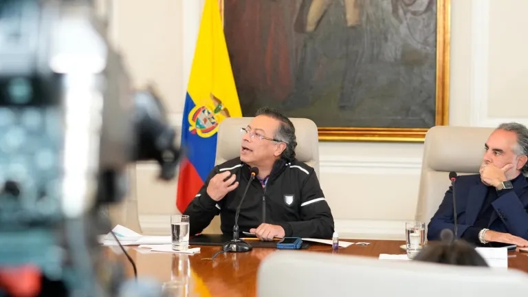 Petro acusa al Centro Democrático de excluir trabajadores en reforma laboral