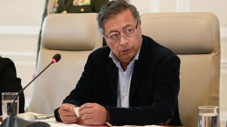 Petro dice que no hay transmisión de fiebre amarilla en Bogotá