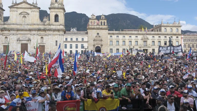 Marchas del 1 de mayo: el eco de los pasos obreros