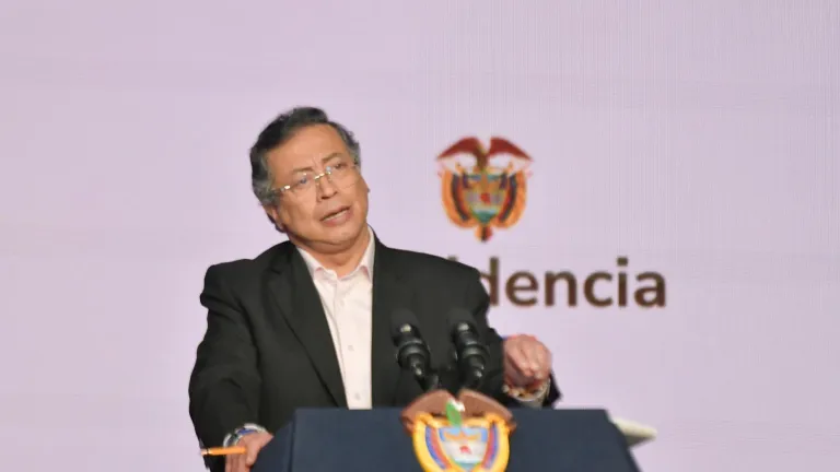 Reforma agraria en Colombia: Petro denuncia trabas del Congreso y la justicia para cumplir el Acuerdo de Paz