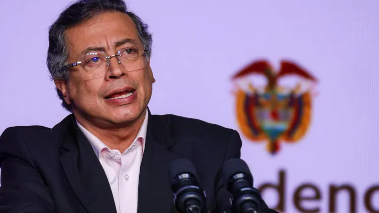 Ataque de EE.UU. a Irán: presidente Petro cuestiona el hecho 